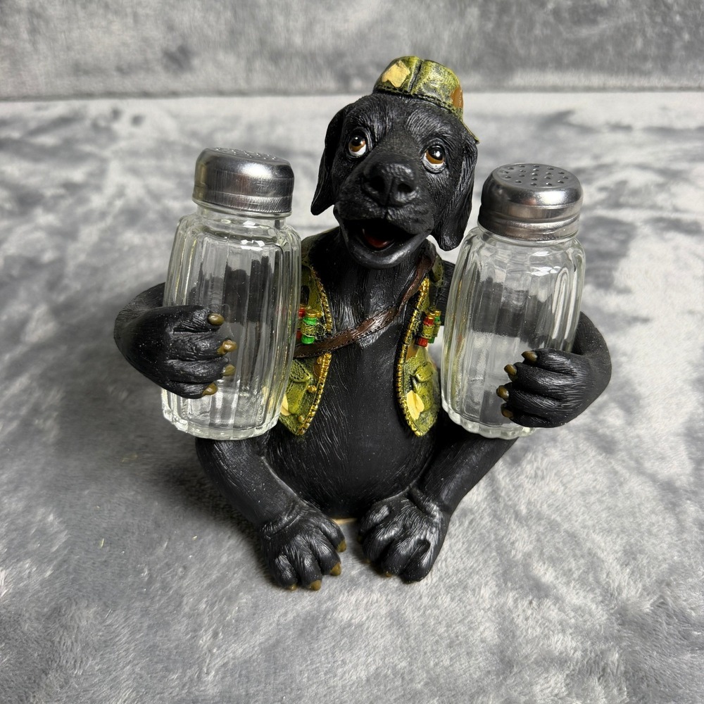 Rivers Edge Hunting Lab Salt and Pepper Shaker Set Black Lab Camo Dog Figurine